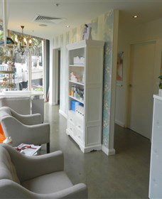 Refresh Face And Body - Attractions Melbourne 2