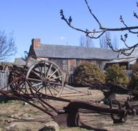 The Early Settlers Hut - Attractions Melbourne