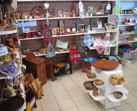 Clock Tower Gallery - Attractions Melbourne 0