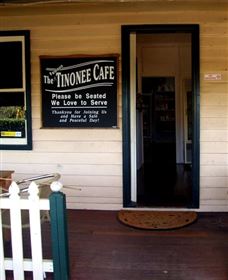 The Famous Tinonee Cafe And Gift Shop - Attractions Melbourne 3