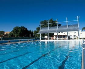 Lismore Memorial Baths - Attractions Melbourne 1