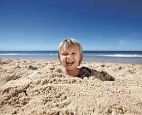 Surfers Paradise Beach - Attractions Melbourne 3