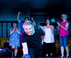 Port City Wave Bowl - Attractions Melbourne 0