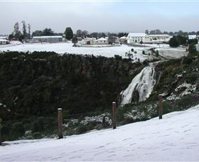 Waratah Falls - Attractions Melbourne 1