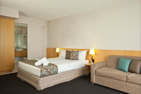 Ramada Marcoola Beach - Attractions Melbourne 7