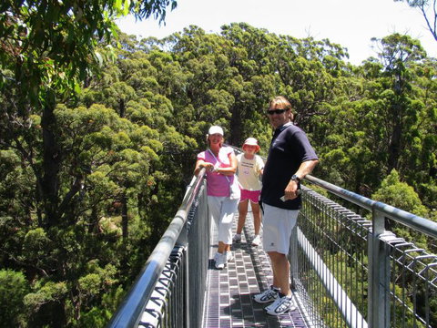 Out Of Sight Tours - Attractions Melbourne 17