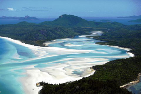 Whitsunday Peak - Attractions Melbourne 0