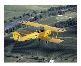 Royal Newcastle Aero Club - Attractions Melbourne 0