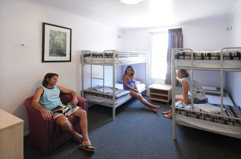 Yamba YHA - Attractions Melbourne 0