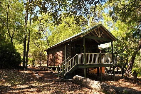 Riverglen Chalets - Attractions Melbourne 0