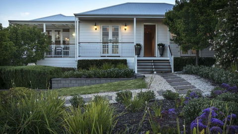 The Summer House - Attractions Melbourne 0
