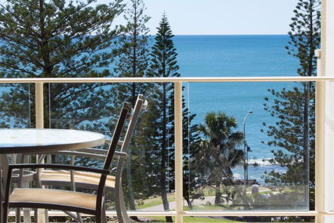 Pacific Beach Resort - Attractions Melbourne 4