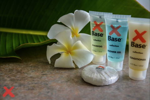 Base Airlie Beach Resort - Attractions Melbourne 2