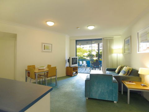 Oaks Calypso Plaza - Attractions Melbourne 4