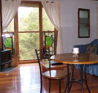 Bluegums Cabins - Attractions Melbourne