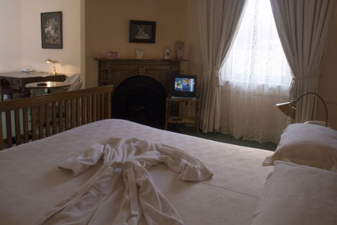 Imperial Fine Accommodation - Attractions Melbourne 0