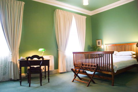 Imperial Fine Accommodation - Attractions Melbourne 1