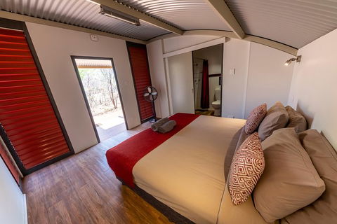 Bungle Bungle Stay Over With Scenic Flights, Guided Walk, Accommodation & Meals - Attractions Melbourne 3