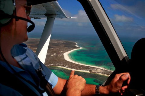 Abrolhos Islands Fixed-Wing Scenic Flight - Attractions Melbourne 6