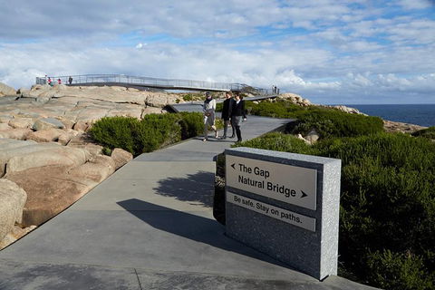 The Gap And Natural Wonders - Attractions Melbourne 1
