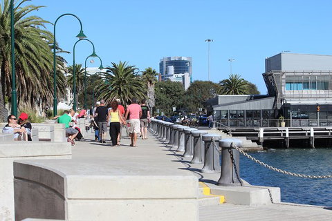 Melbourne Airport To Melbourne CBD/City (1 Way) - Attractions Melbourne 16