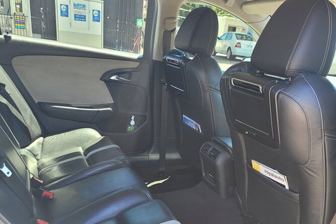 Melbourne Airport Arrival Or Departure Luxury Car Transfers - Attractions Melbourne 4