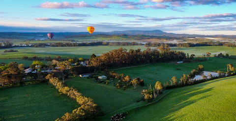 Yarra Valley Balloon Flight At Sunrise - Attractions Melbourne 11