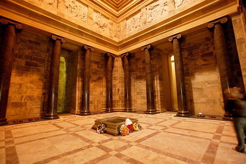 Shrine Cultural Guided Tour In Melbourne - Attractions Melbourne 7