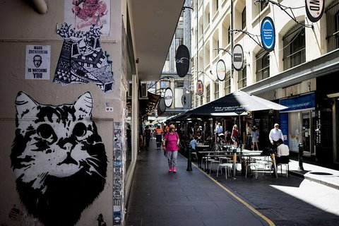 Melbourne Bites And Sights With Eureka Skydeck Entrance And Tram Ride - Attractions Melbourne 3
