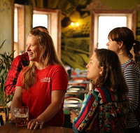 Afternoon in Melbourne Small Group Booze and History Tour - Attractions Melbourne