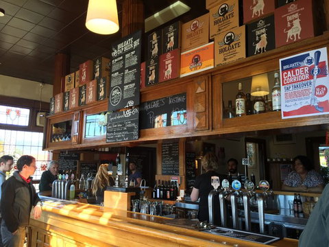 Champion Racehorse Tour With Beer And Wine Tasting - Attractions Melbourne 3