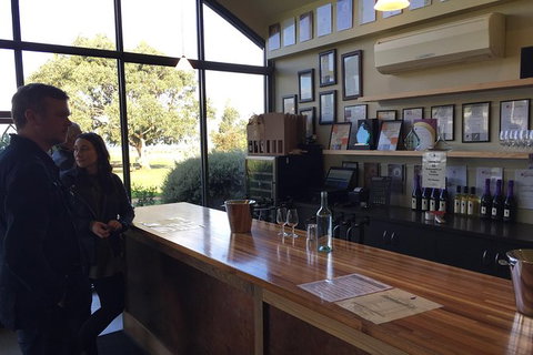 Regional Tastes - Wine & Beer Tour - Attractions Melbourne 5