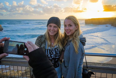 Great Ocean Road Tour With Instagram Sunset Views At 12 Apostles From Melbourne - Attractions Melbourne 2