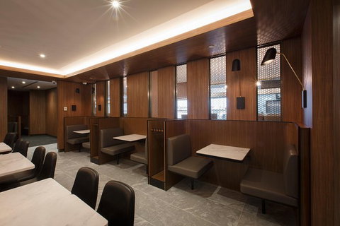 Melbourne Airport Plaza Premium Lounge - Attractions Melbourne 1