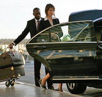 Low Cost Private Transfer From Melbourne International Airport to Melbourne City - One Way