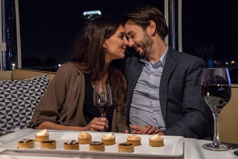 Private Romantic Melbourne Dinner Cruise For 2 - Attractions Melbourne 3