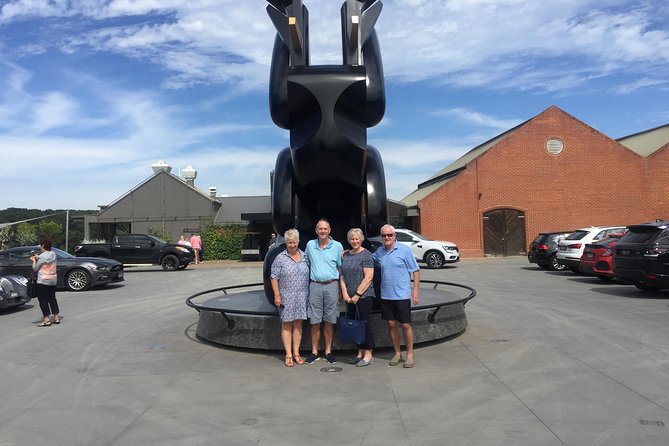 Small Public Mornington Peninsula Winery Tour including lunch Melbourne