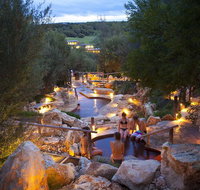 Private Mornington Peninsula Winery and Hot Springs Tour from Melbourne