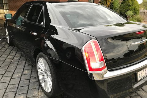 Airport Transfers - Attractions Melbourne 3