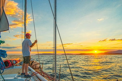 Half-Day Sailing On The Derwent River From Hobart - Attractions Melbourne 6