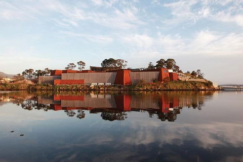 Hobart City Sightseeing Tour Including MONA Admission - Attractions Melbourne 0