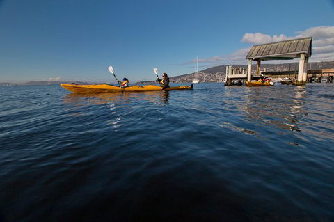 Hobart Kayak Tour - Attractions Melbourne 4