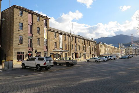 Old Hobart Pub Walking Tour - Attractions Melbourne 6
