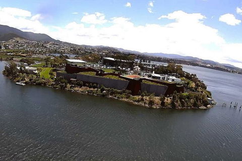 MONA Helicopter Transfer - Attractions Melbourne 1