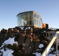 Cruise Ship Special ex Hobart Mt Wellington Richmond Bonorong with free WiFi - Attractions Melbourne
