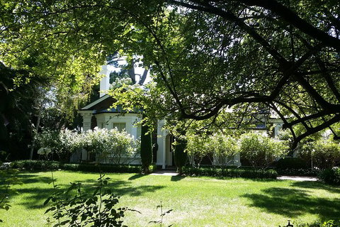 Adelaide Walking Tour: East End Escapade - Attractions Melbourne 8