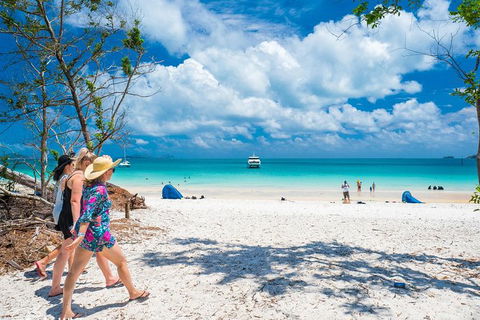Whitehaven Beach Half-Day Cruises - Attractions Melbourne 0