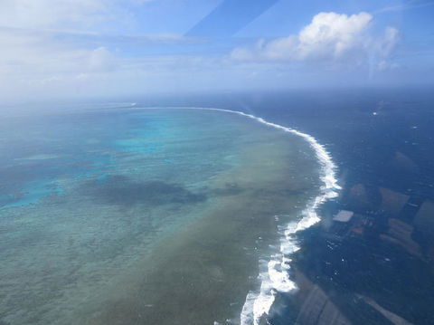 Reef And Island Scenic Flight From Airlie Beach - Attractions Melbourne 2