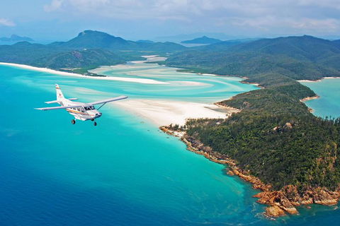 Reef And Island Scenic Flight From Airlie Beach - Attractions Melbourne 10