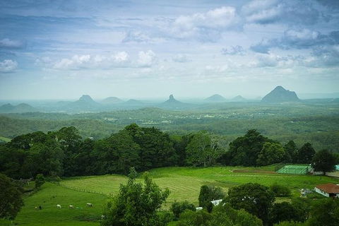 Sunshine Coast Hinterland And Noosa Day Trip From Brisbane Including Eumundi Markets And Ginger Factory - Attractions Melbourne 1